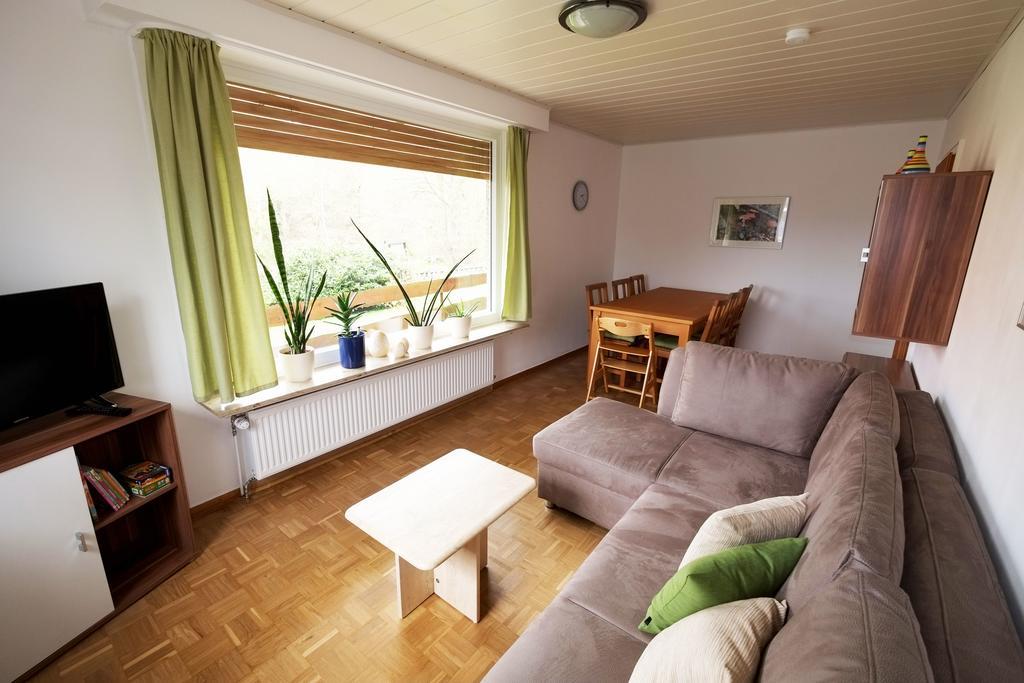 Wolfsbau Ferienwohnung Лангельсгайм Екстер'єр фото